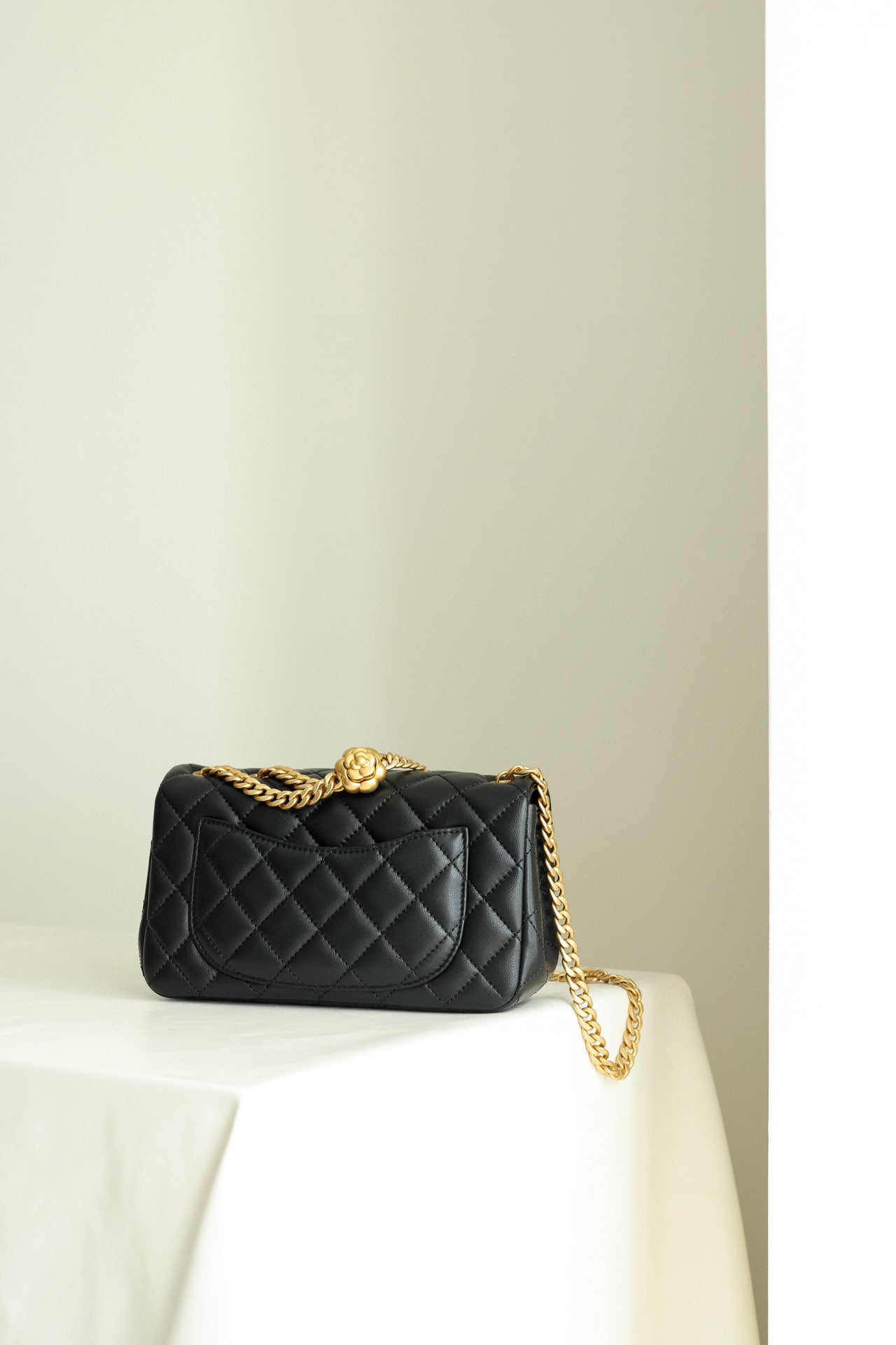 CC CLASSIC FLAP MINI BAG