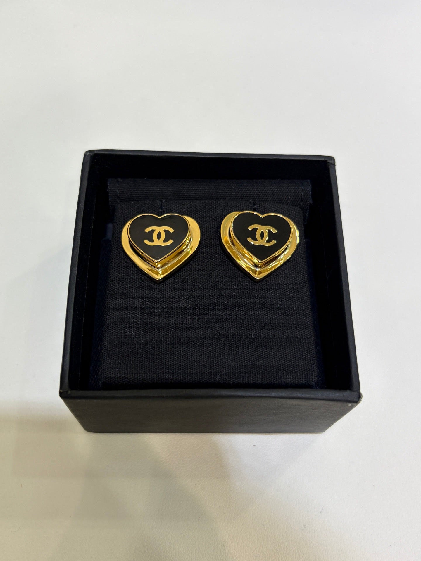 CC EARRINGS