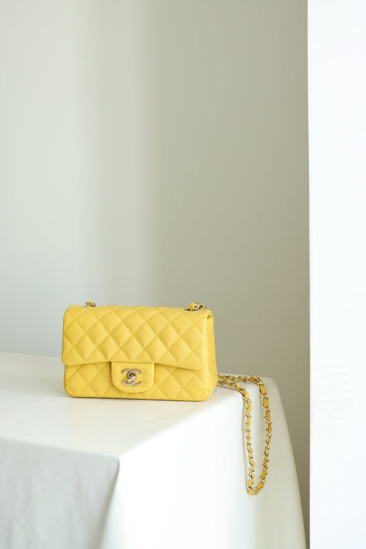 CC MINI FLAP BAG