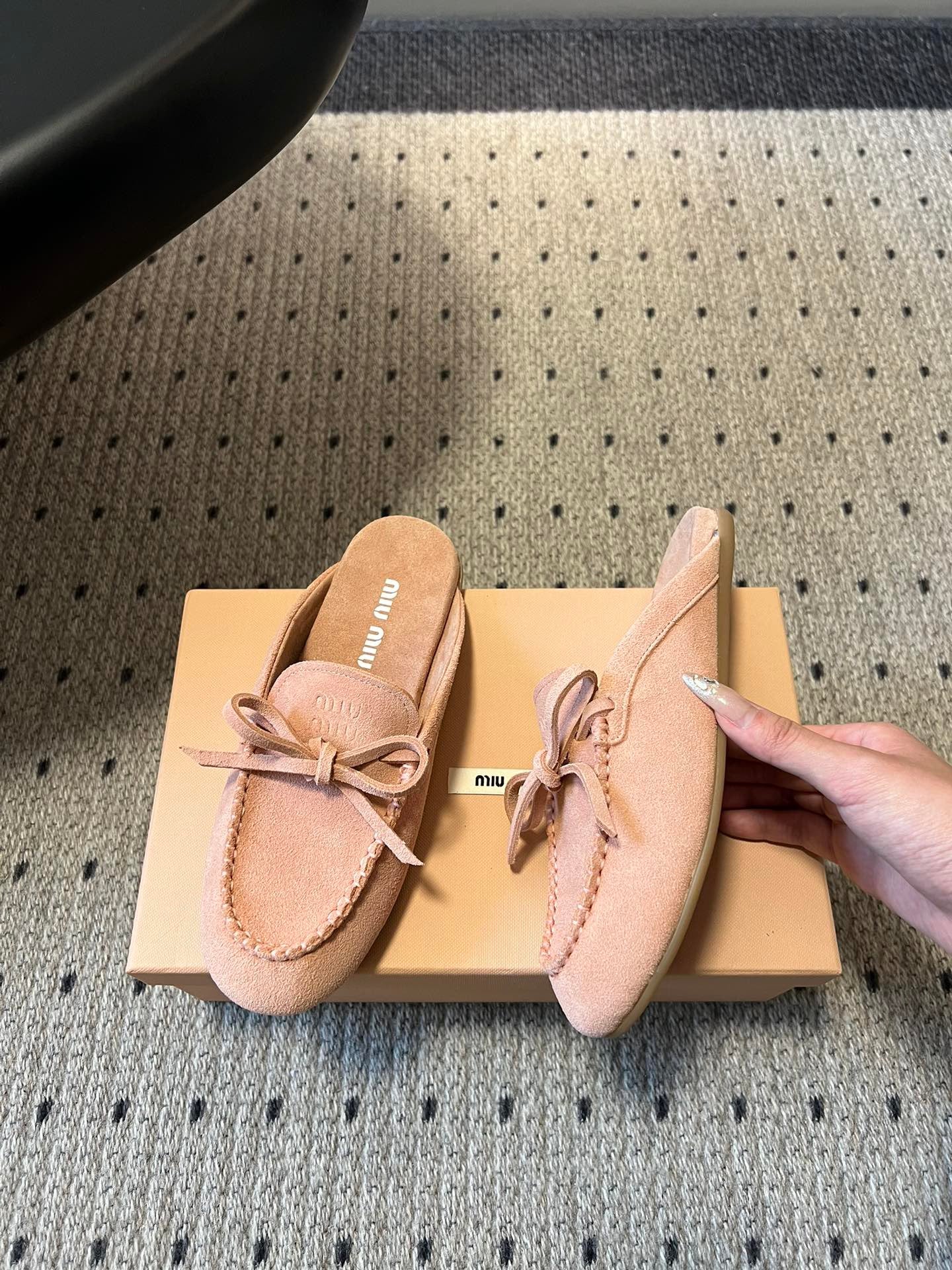 MIU M SUEDE MULES
