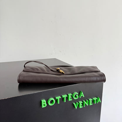BOTT V ANDIAMO CLUTCH