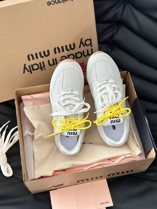 MIU M x NEW BALANCE TRAINERS