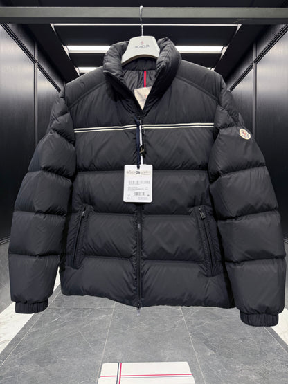 MONC BOUVAQUE JACKET