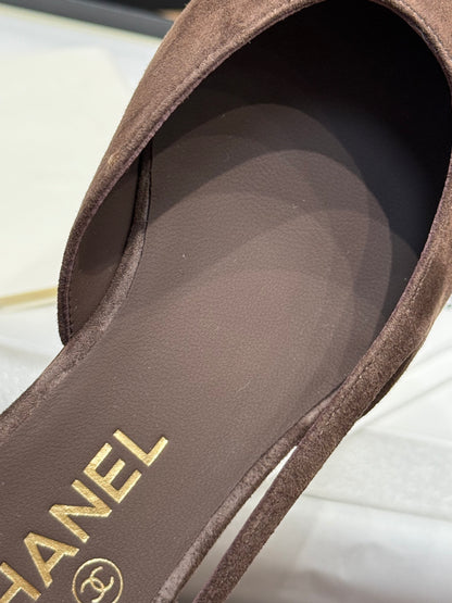 CC SLINGBACK PUMPS