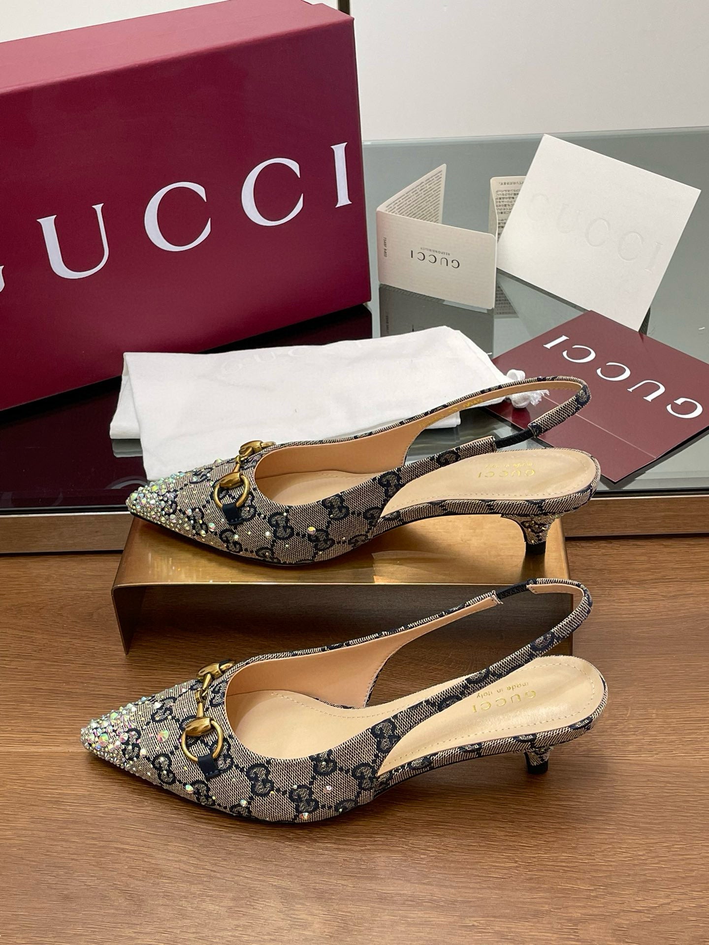 GG HEELS
