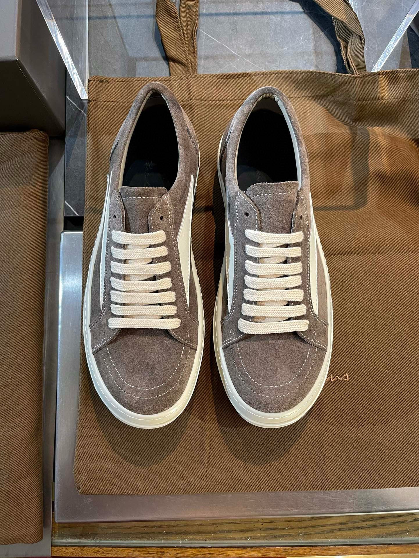 RICK O SNEAKERS