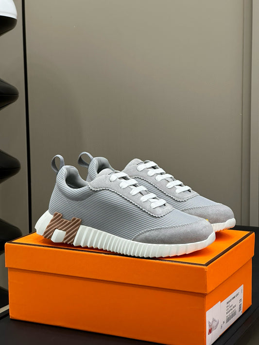 HERM BOUNCING SNEAKER