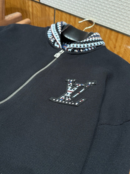 LOU ZIP SWEATSHIRT
