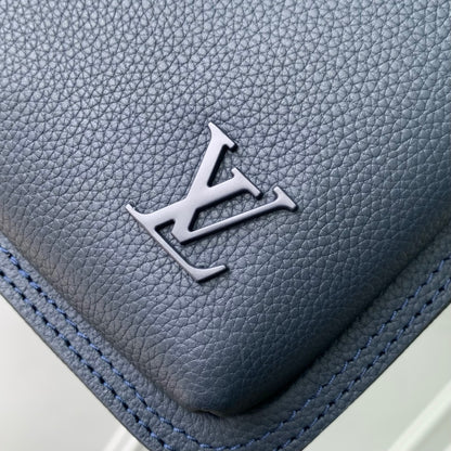 LOU AVENUE PM SLINGBAG
