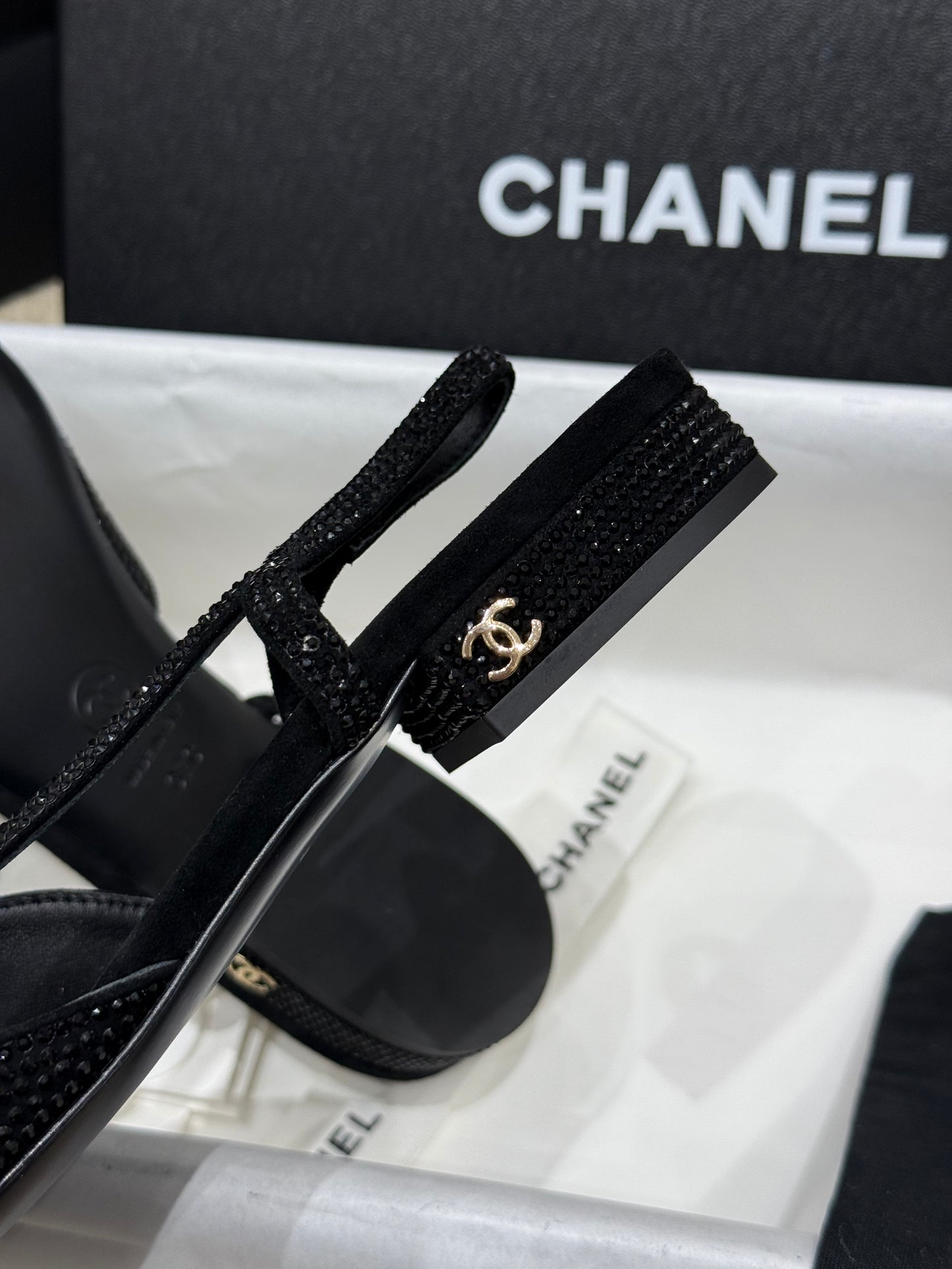 CC SLINGBACK PUMPS