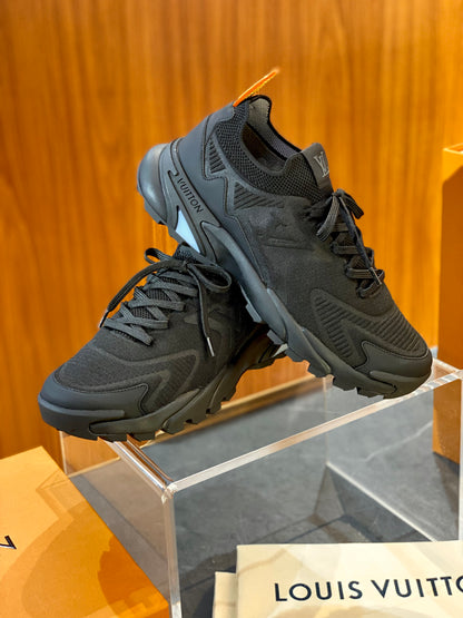 LOU RUNNER TATIC TRAINERS
