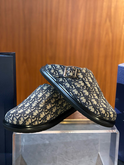 CD AQUA MULES