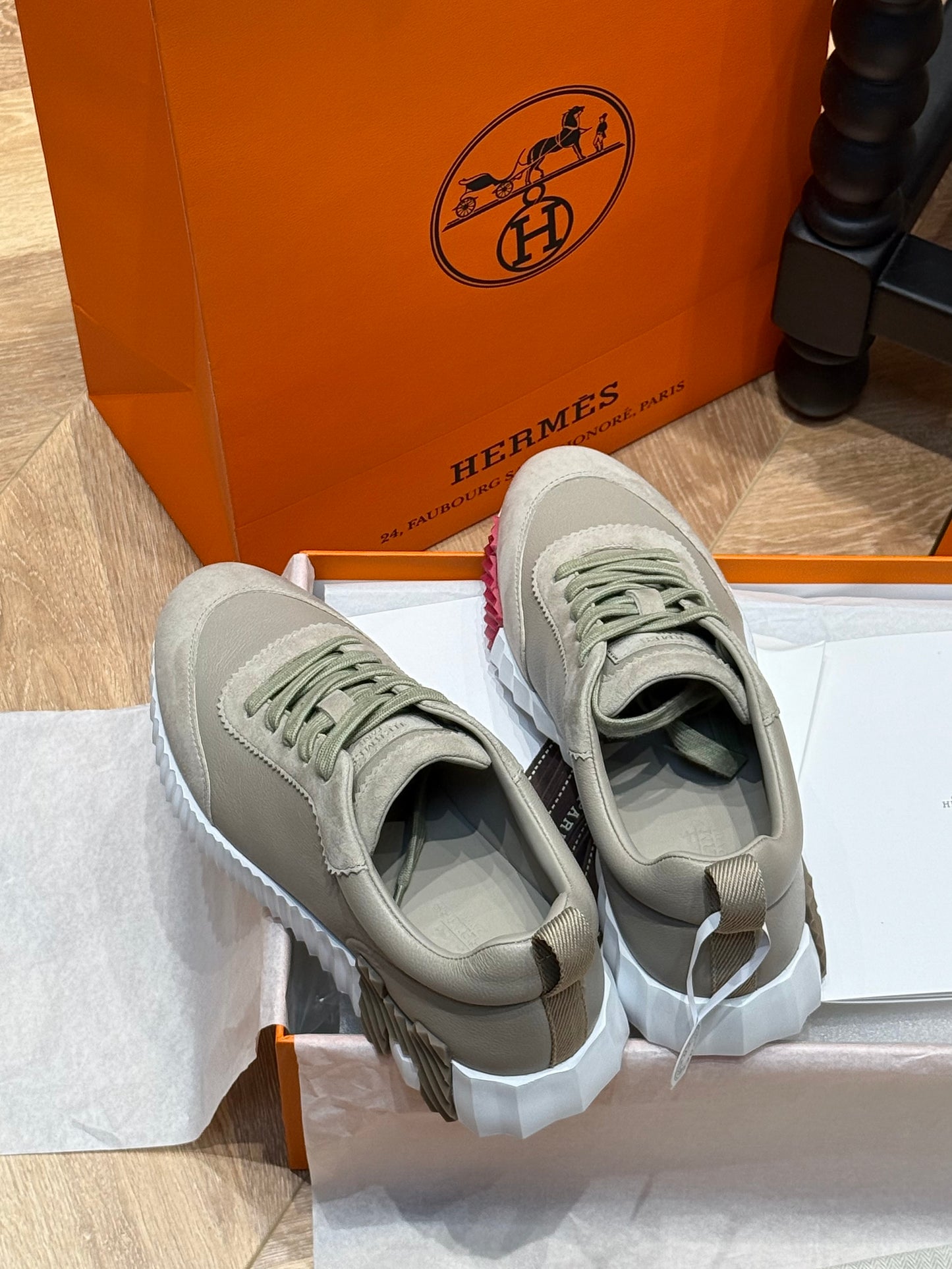 HERM BOUNCING SNEAKER