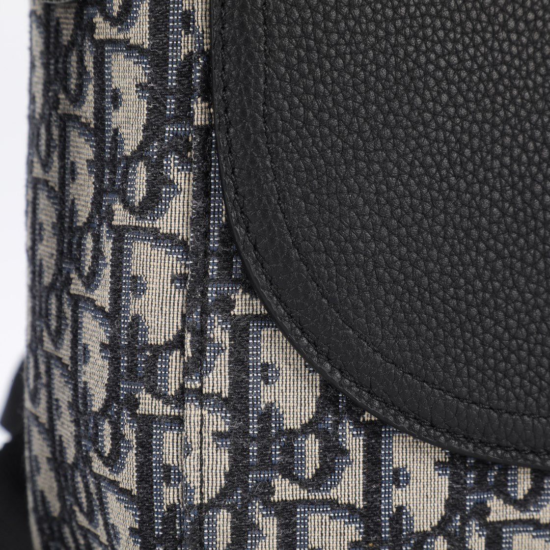 CD SADDLE MESSENGER BAG