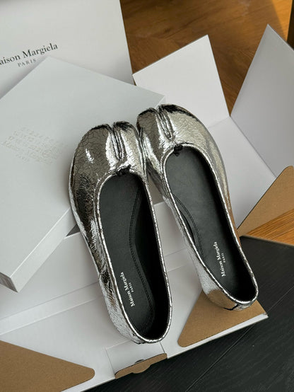 MAISON M TABI BALLET FLATS
