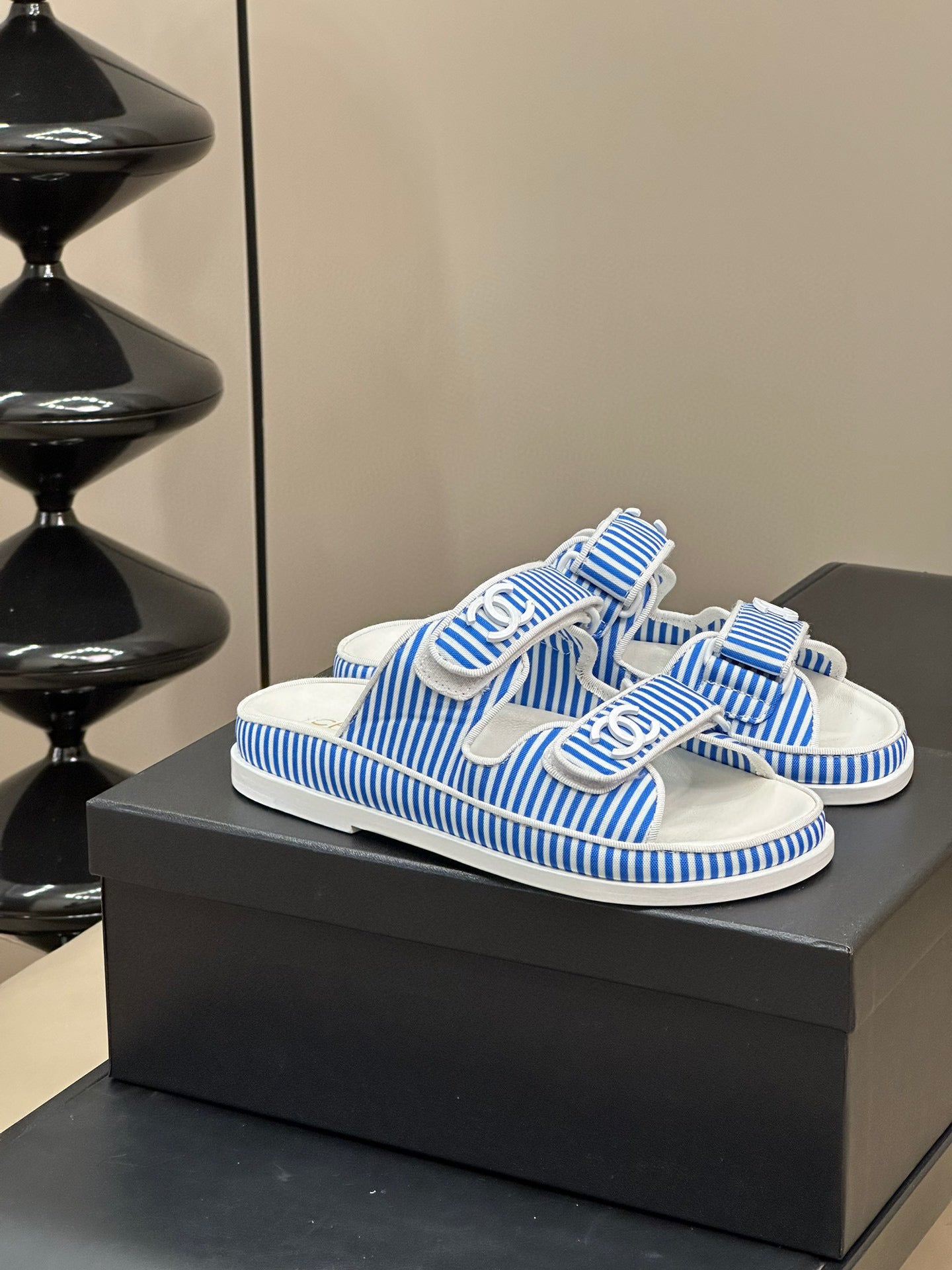 CC SANDALS