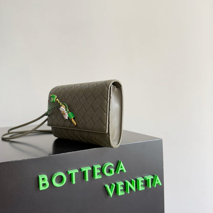 BOTT V ANDIAMO POUCH