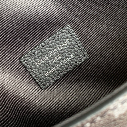 LOU STEAMER WEARABLE WALLET