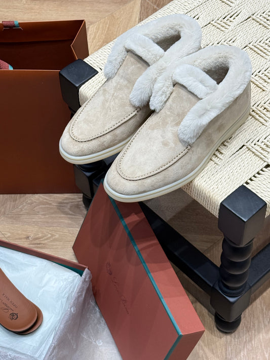 LORO P OPEN WALK BOOTS