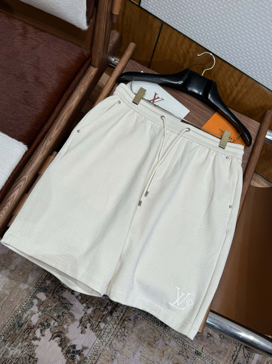 LOU SHORTS