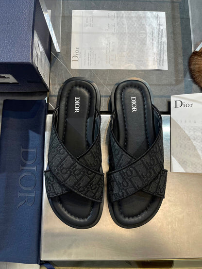 CD ALIAS SANDALS