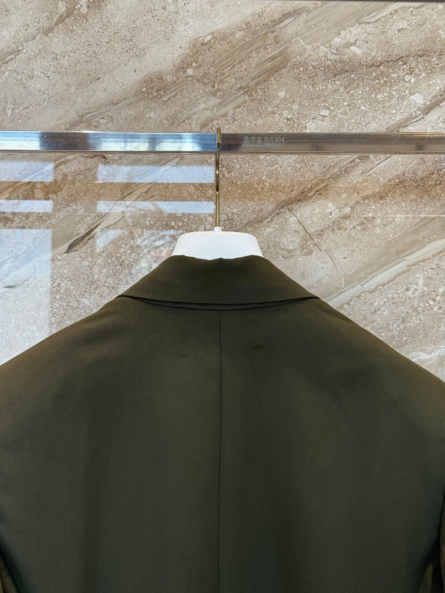 LOEW BLAZER