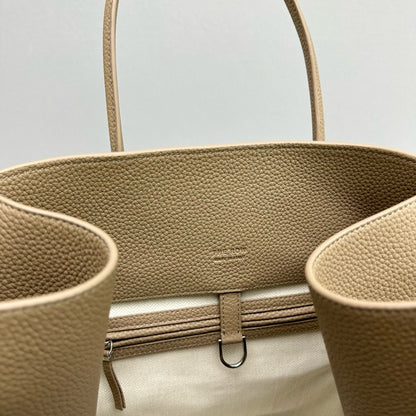 THE ROW MARGAUX 17 BAG