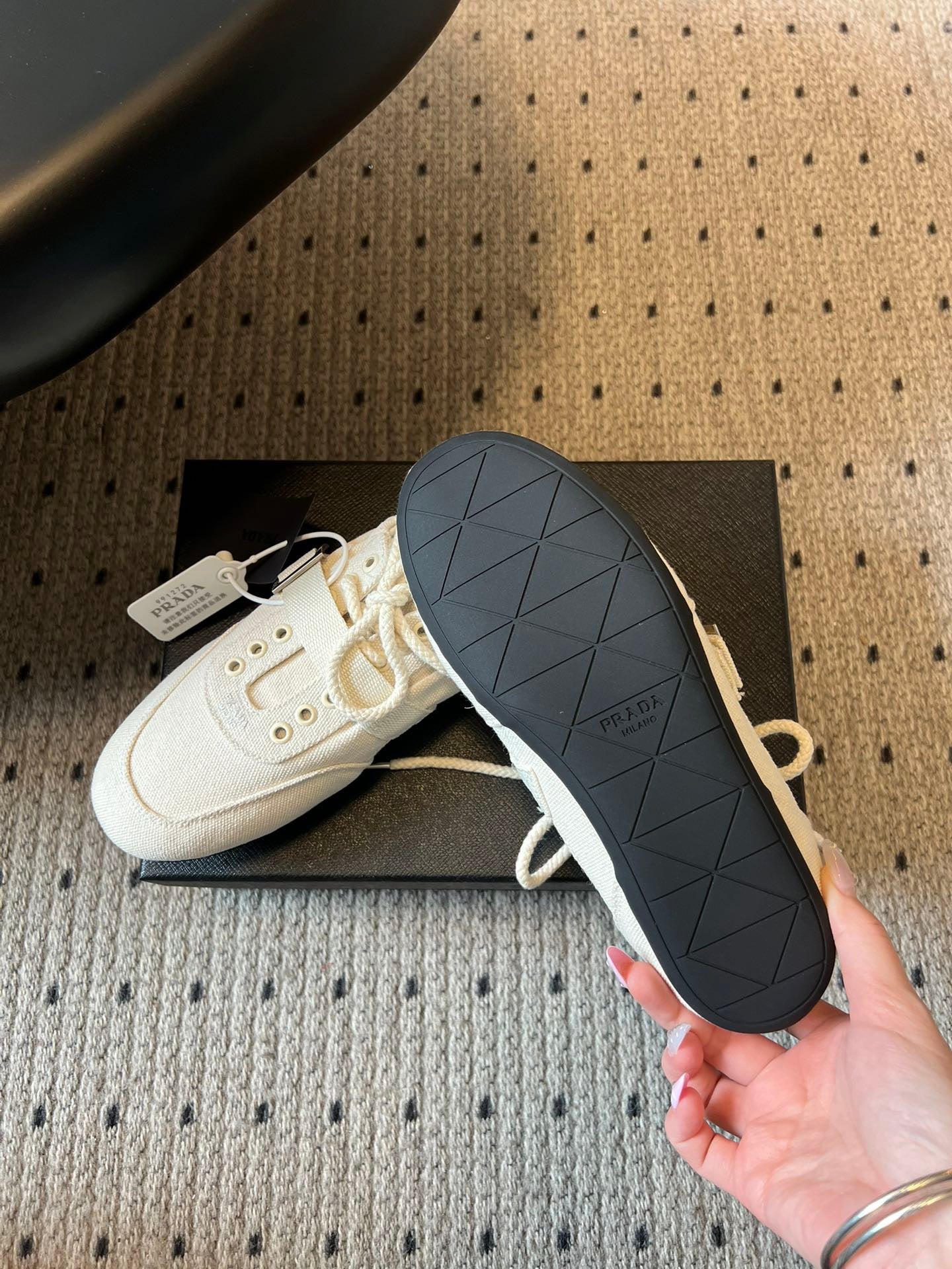 PD COLLAPSE SNEAKERS