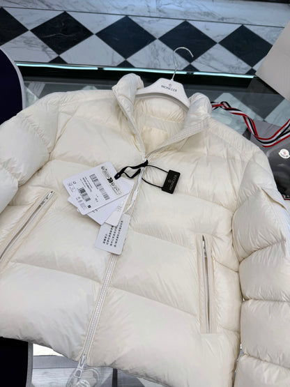 MONC PETRA JACKET