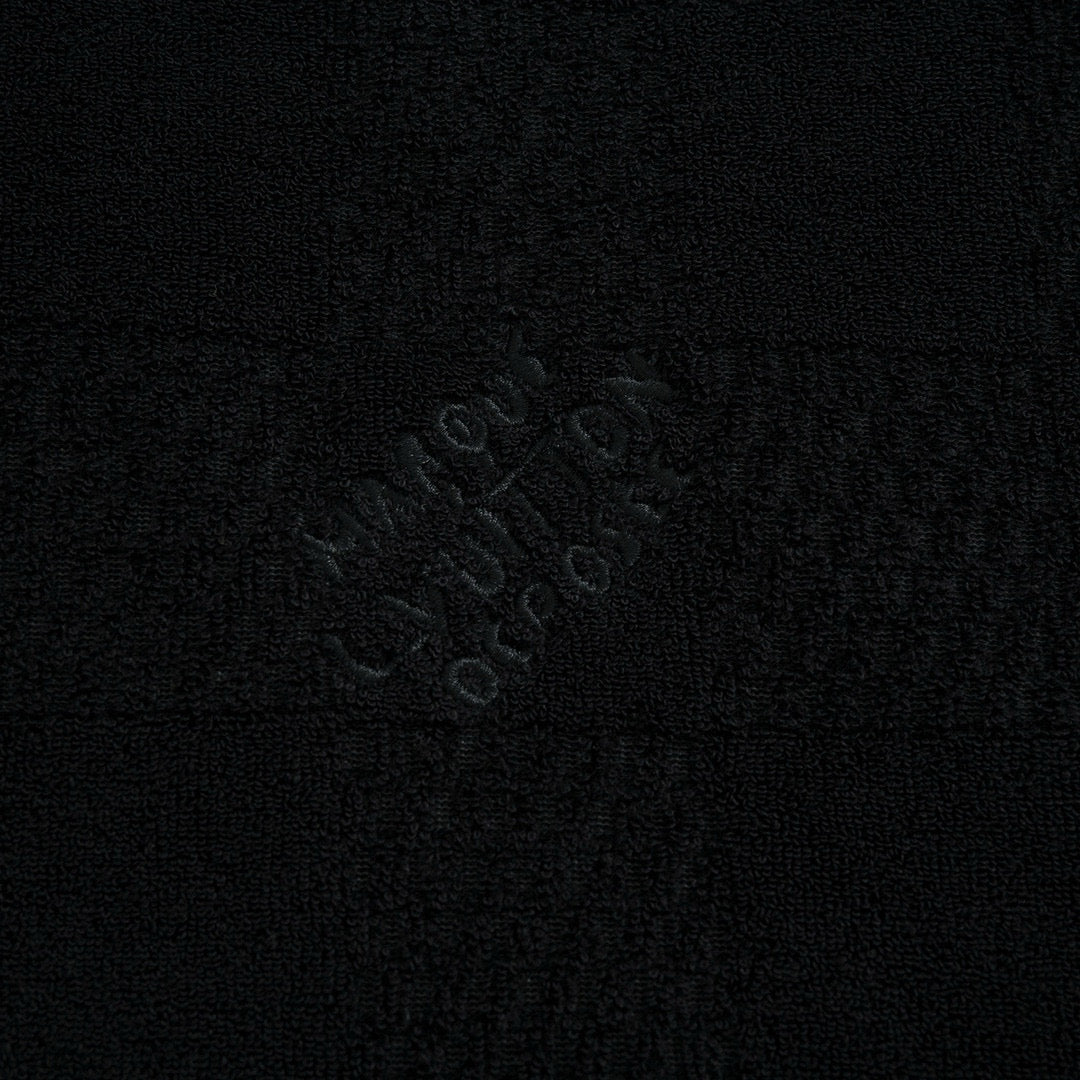 LOU T-SHIRT