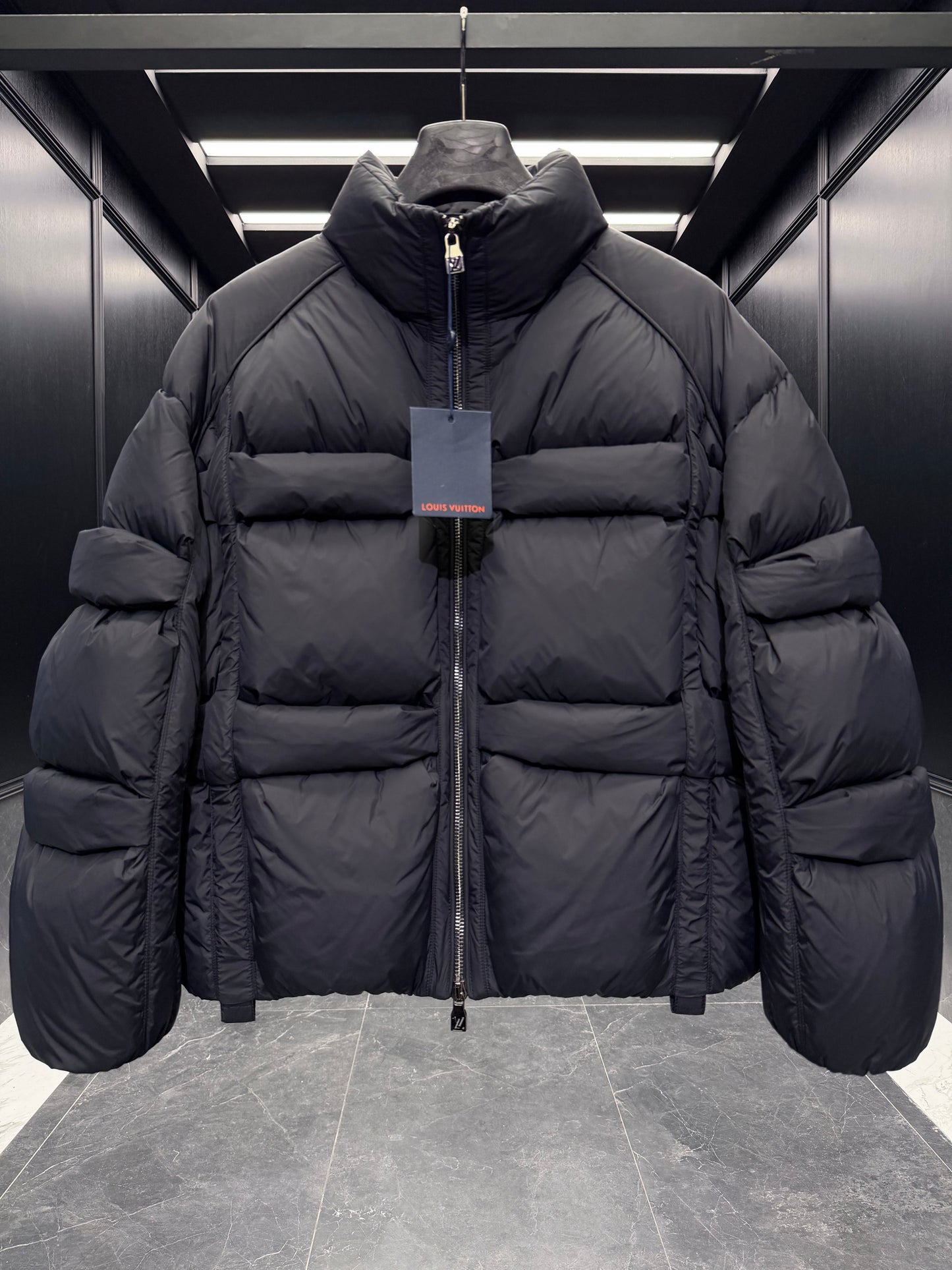 LOU PUFFER JACKET