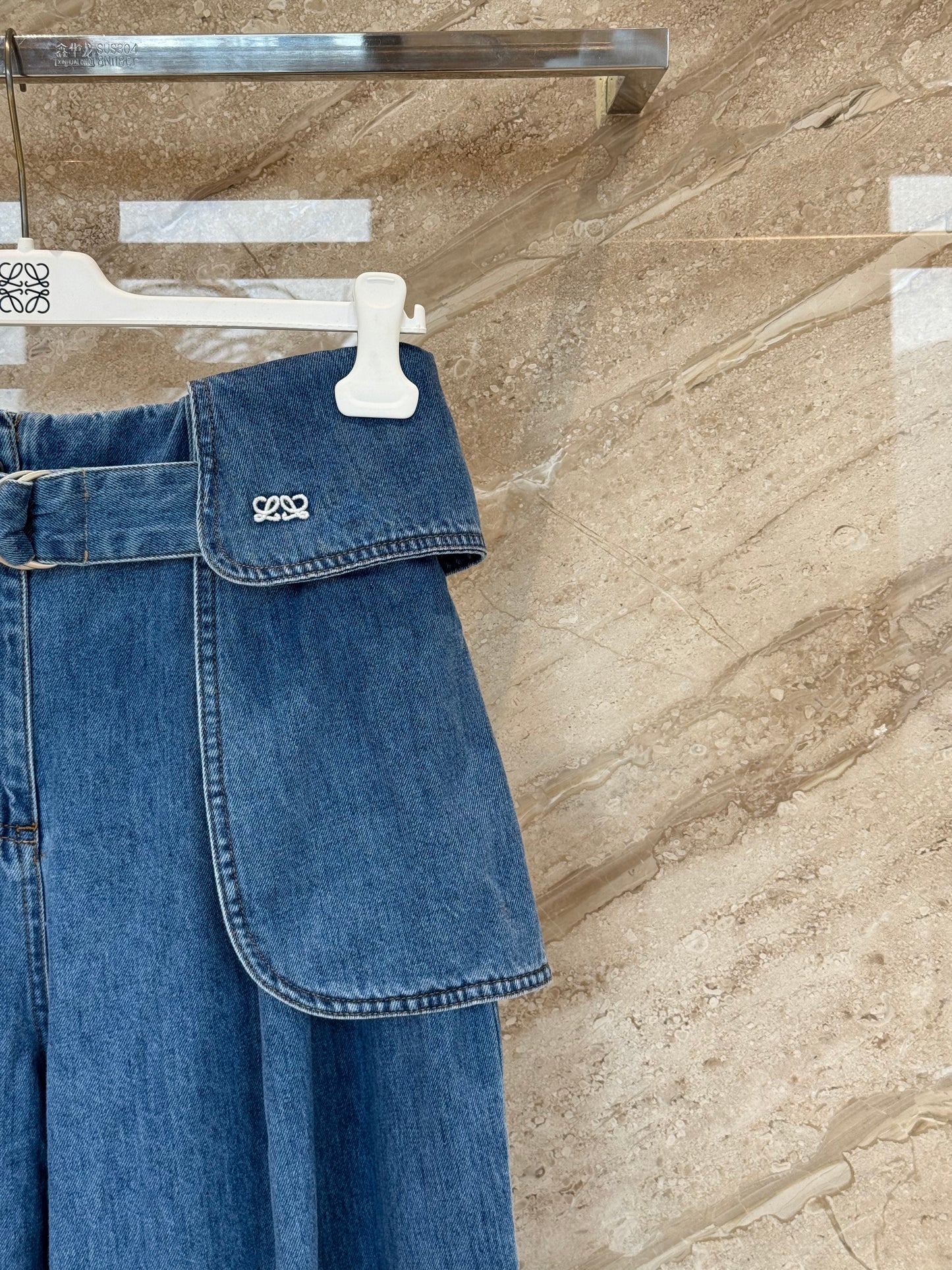 LOEW JEANS