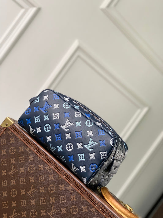 LOU DOPP KIT TOILETRY BAG