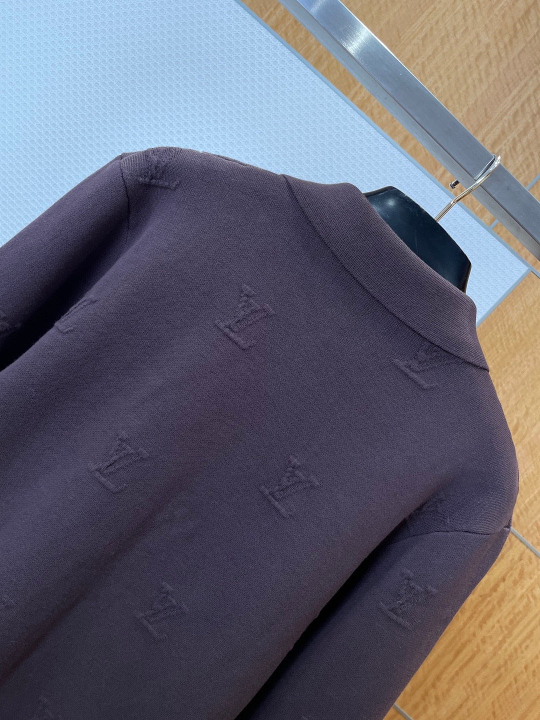 LOU ZIP CARDIGAN