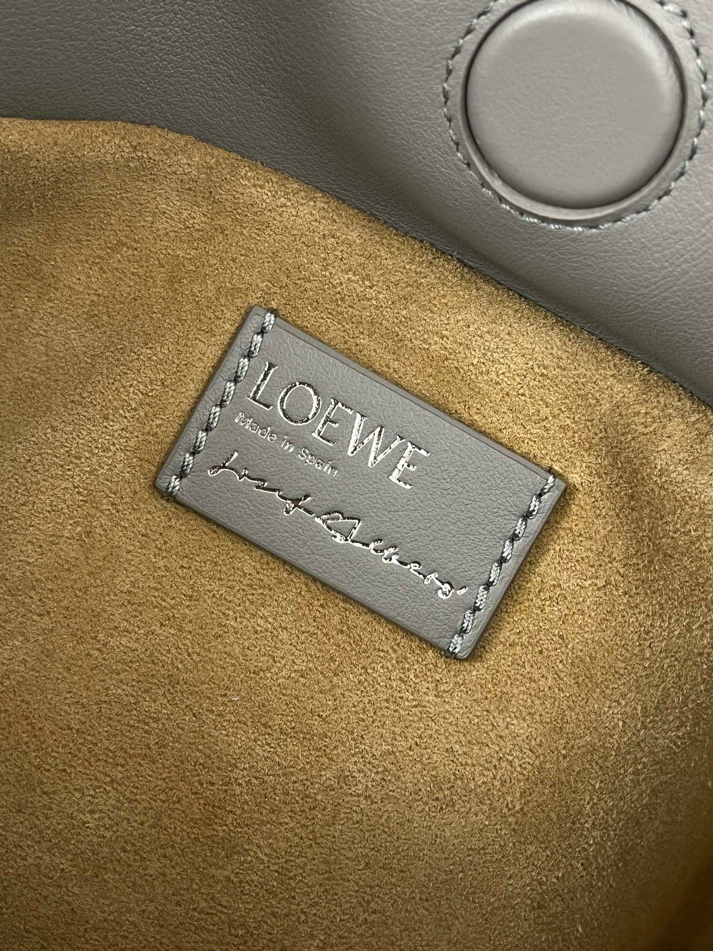 LOEW FLAMENCO MEDIUM POUCH
