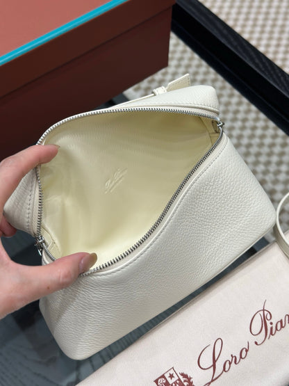 LORO P EXTRA POCKET L19 BAG