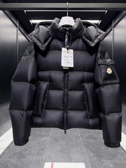 MONC COUYERE JACKET