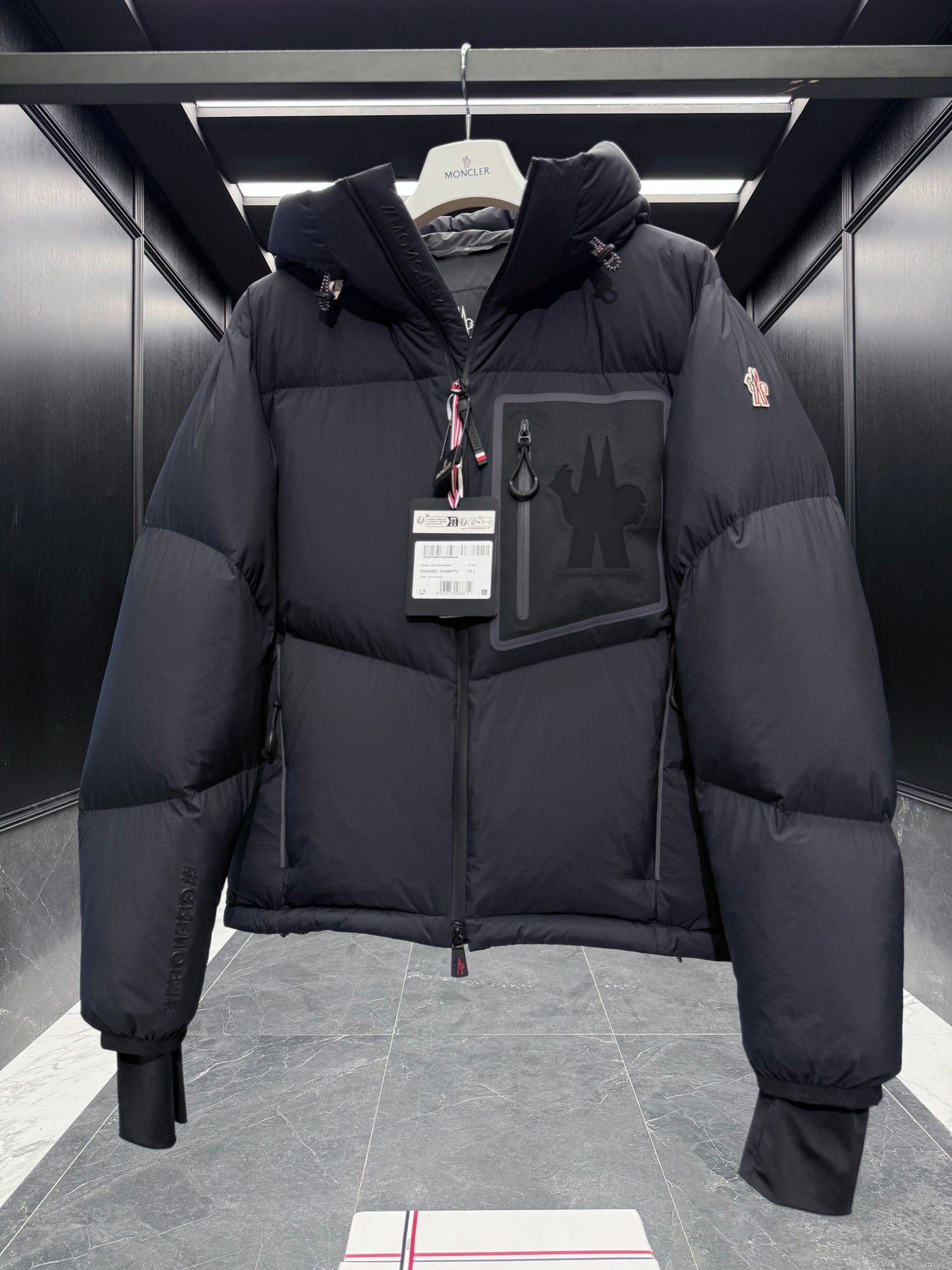MONC MANDRES JACKET