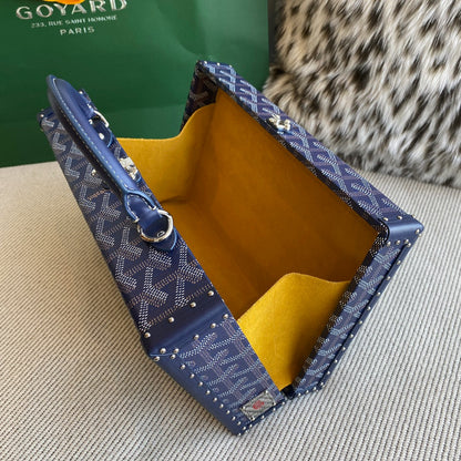 GOYA GRAND HOTEL TRUNK BAG