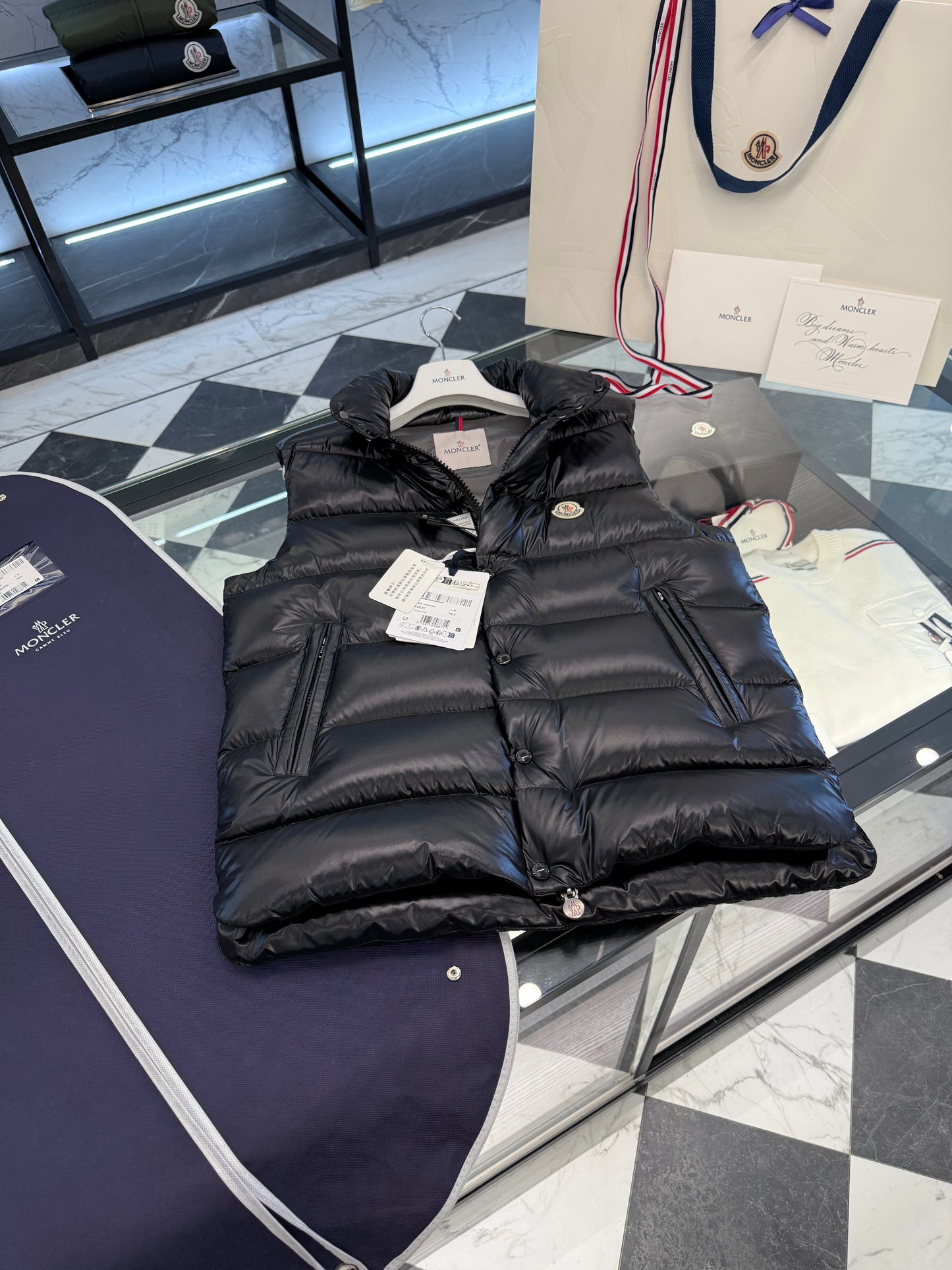 MONC TIBB VEST