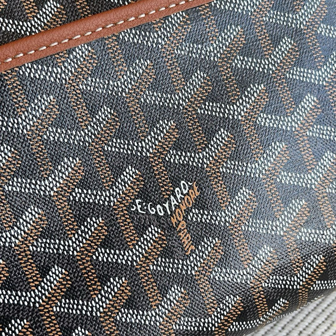 GOYA JOUVENCE MM TOILETRY BAG