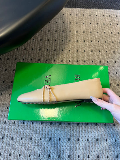 BOTT V BALLET PUMPS
