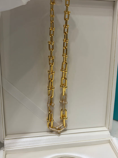 TIFF NECKLACE