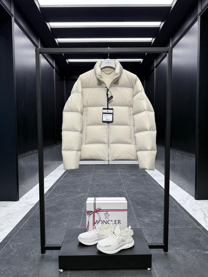 MONC TARN JACKET