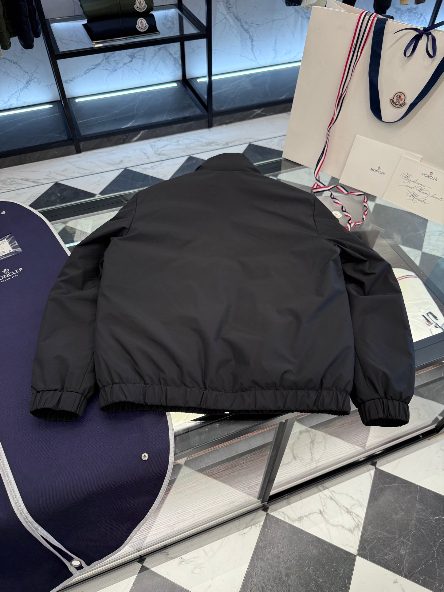 MONC LUSERNA JACKET