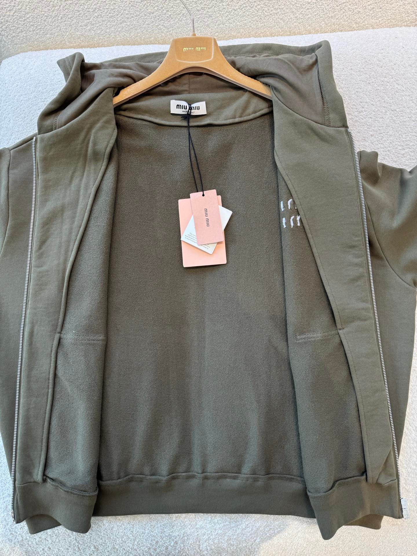 MIU M ZIP HOODIE