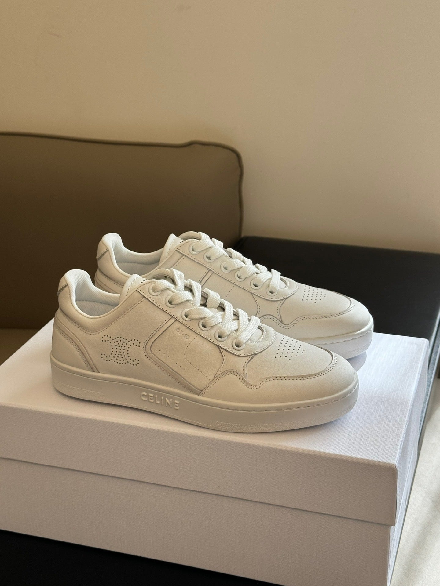 CEL SNEAKERS