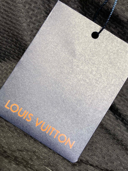LOU SHORTS