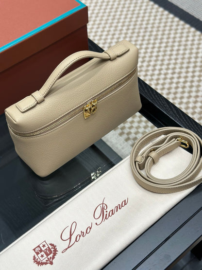 LORO P EXTRA POCKET L19 BAG