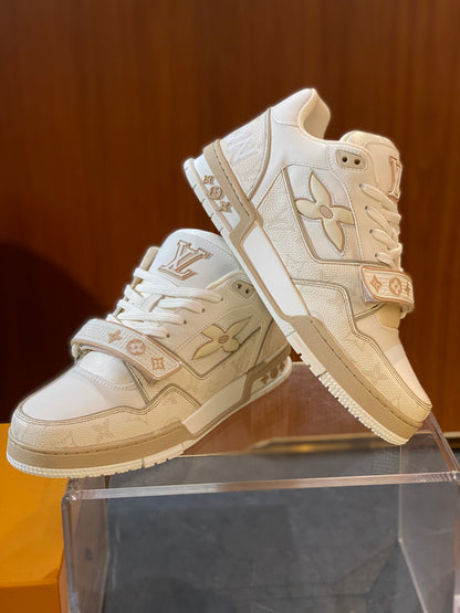 LOU TRAINERS